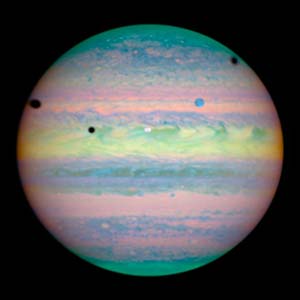Sombras de luas e Júpiter - NASA.