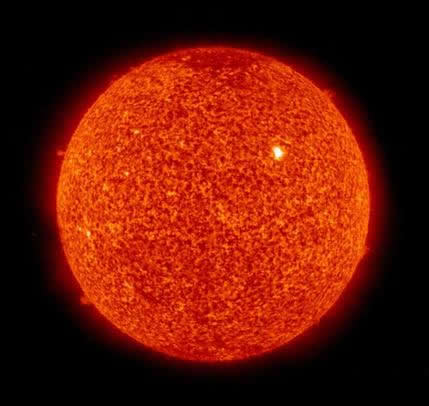 Macchia solare dall'osservatorio solare ed eliosferico della NASA (SOHO)